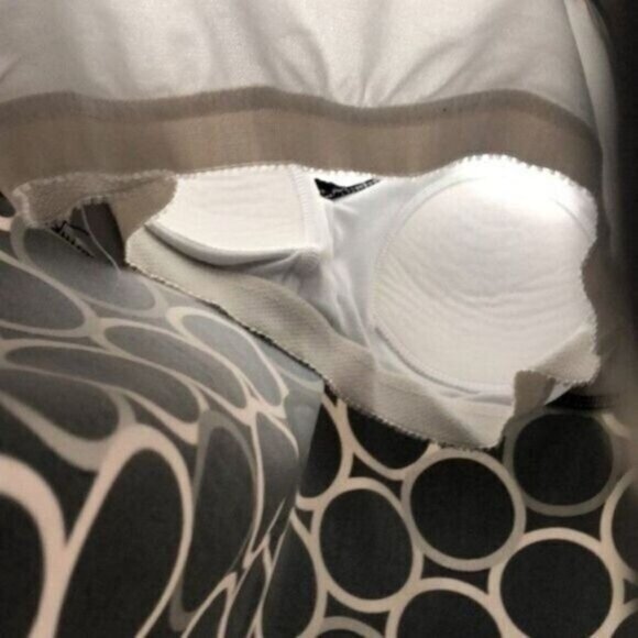 Black & White Circle Print Tankini Top Swimsuit Top - Picture 11 of 13